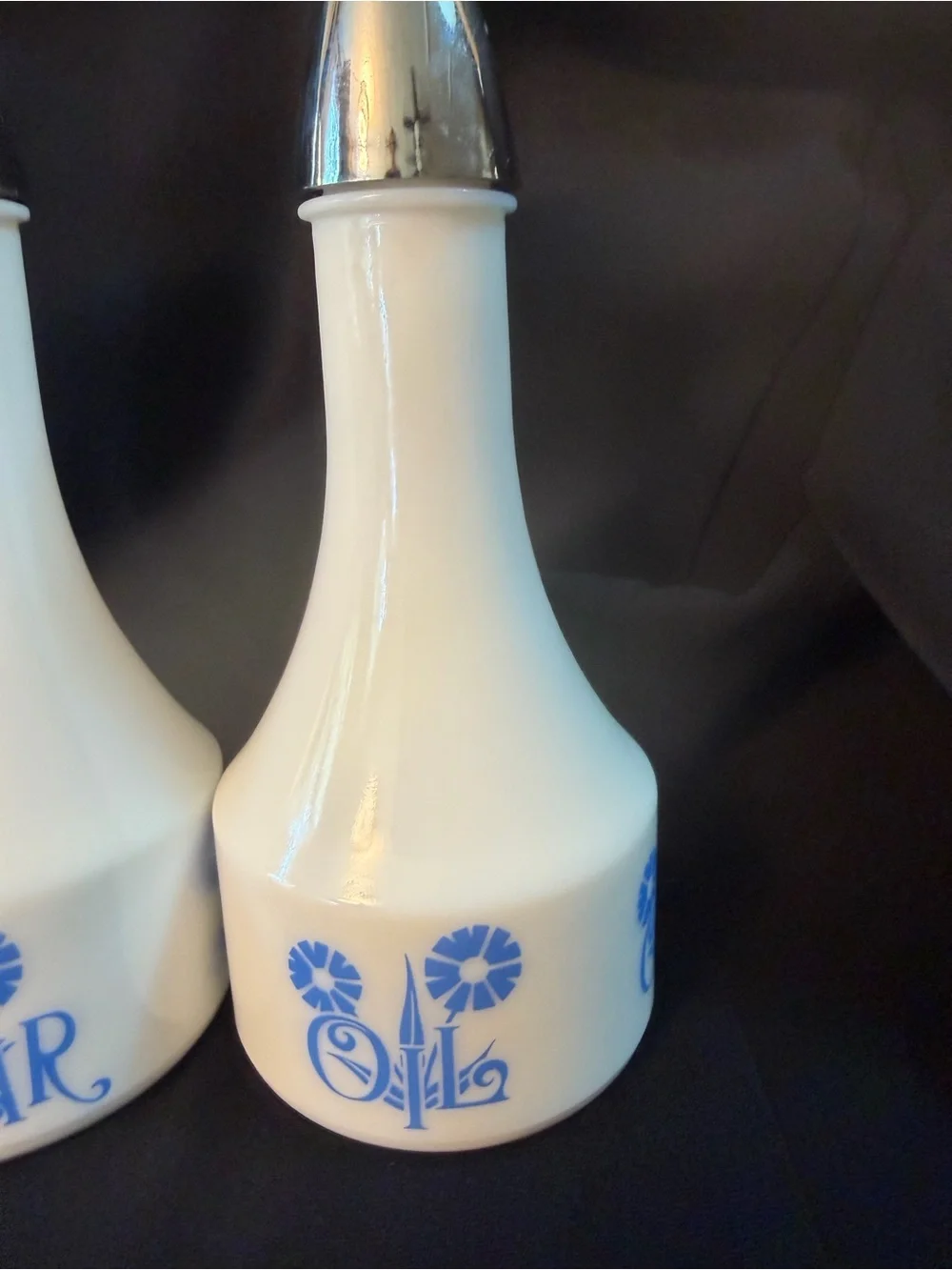 HOT DEAL Vintage Gemco Milk Glass Oil & Vinegar Cruet Set ✨ Perfect Condition